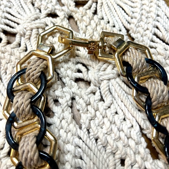 Tory Burch | Gold hexagon and rope necklace #343 • HOST PICK - Picture 5 of 7